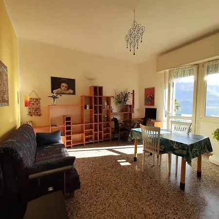 Romantica - Larihome A71 * Gravedona