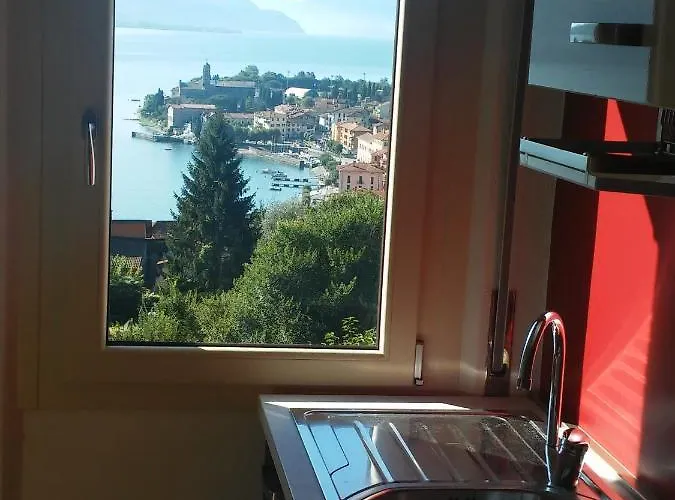 Romantica - Larihome A71 Apartment Gravedona